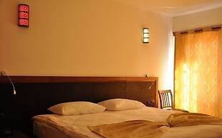 Simre Otel