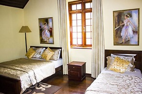 Brockenhurst Villa