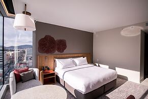 Crowne Plaza Hobart by IHG