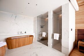 Crowne Plaza Hobart by IHG