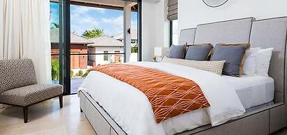 Villa Hawksbill
