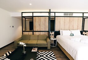 Luoxo Hotel