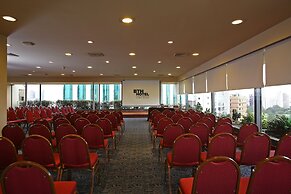 Luoxo Hotel