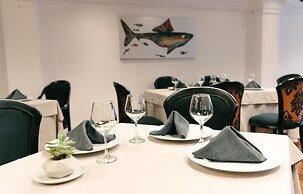Luoxo Hotel