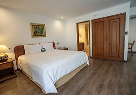 Luoxo Hotel