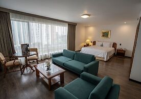 Luoxo Hotel