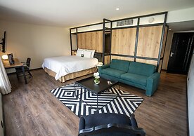 Luoxo Hotel