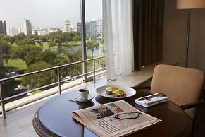 Luoxo Hotel