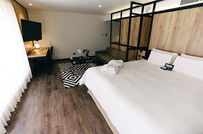 Luoxo Hotel