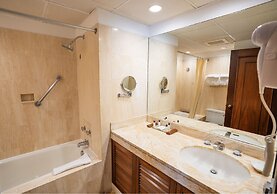 Luoxo Hotel