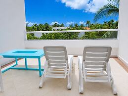 The Mint Resort Isla Mujeres