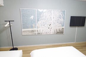 Nipponbashi Art Hotel
