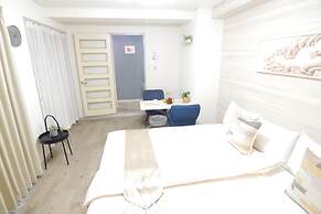 Nipponbashi Art Hotel