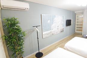 Nipponbashi Art Hotel