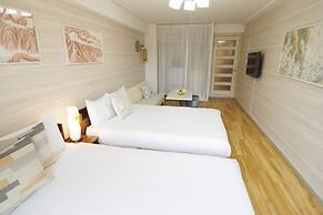 Nipponbashi Art Hotel