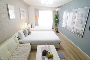 Nipponbashi Art Hotel