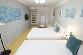 Nipponbashi Art Hotel