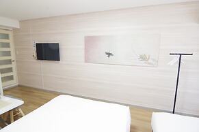 Nipponbashi Art Hotel