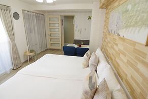 Nipponbashi Art Hotel