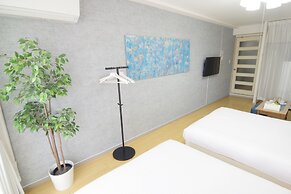 Nipponbashi Art Hotel