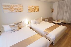 Nipponbashi Art Hotel