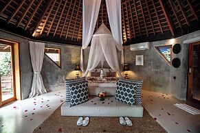 The Sender Pool Suite