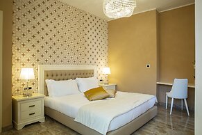 Aurum Suites