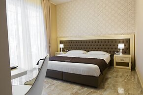 Aurum Suites