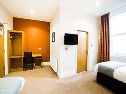 OYO Imperial Hotel