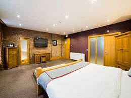 OYO Imperial Hotel