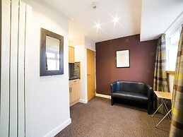 OYO Imperial Hotel