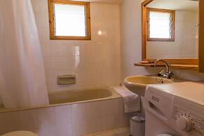 Kyveli Cottage