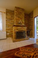 Persephone Cottage - Enhance Your Senses