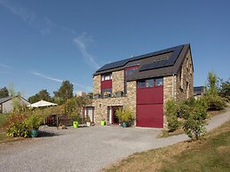 Cozy Nature Escape, Stoumont