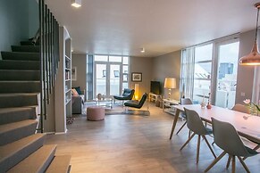Penthouse downtown Free parking