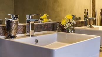 Ukuthula Bush Lodge