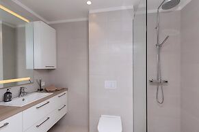 Luxury Salka Suites
