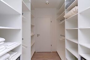 Luxury Salka Suites