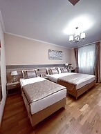 Benjamin Hotel