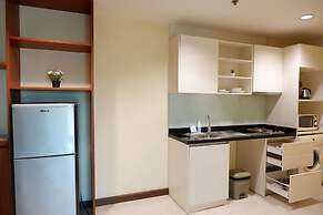42 Grand Residence