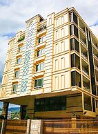 42 Grand Residence