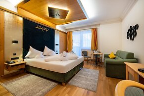 Schlosshotel Lacknerhof
