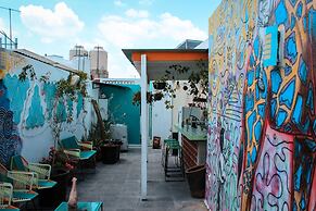 Jirafa Roja Hostel