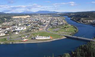 Raven Inn Whitehorse