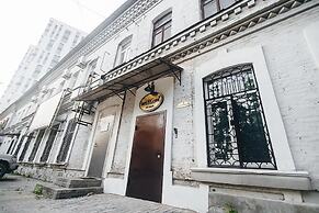 SupeRGood Hostel