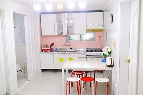 Kiki House 3