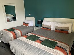 Mariner Motel