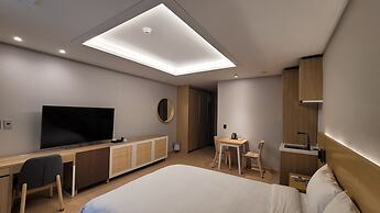 World Tourist Hotel