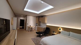 World Tourist Hotel