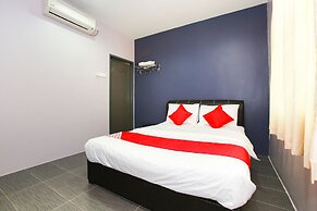 OYO 89332 DE Hotel